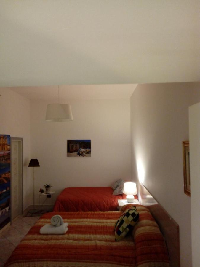 Ospitalita Barocca Room Vida Noto Exterior foto